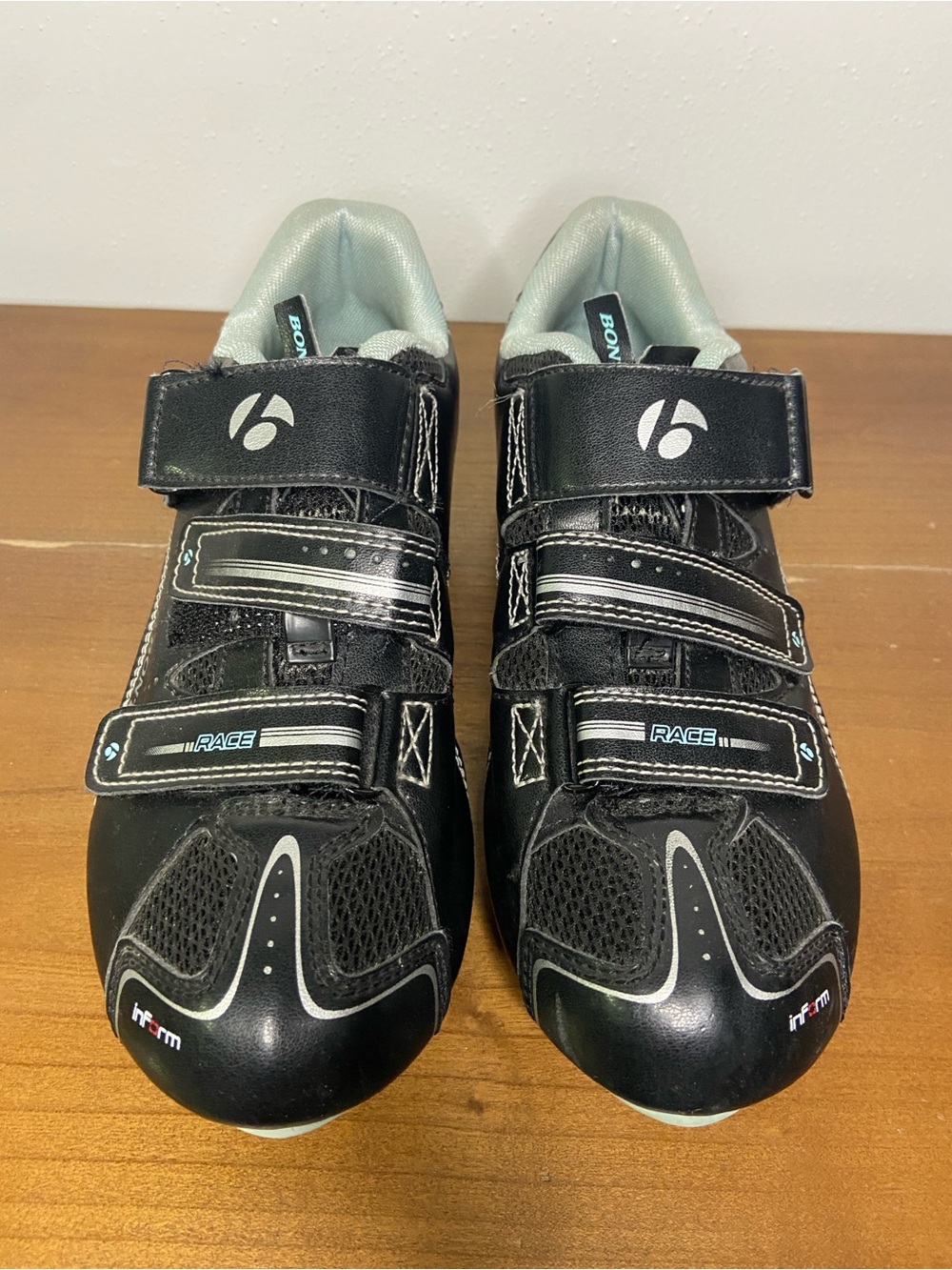 Bontrager Race Cycling Shoes in Black with Light Gray Accents